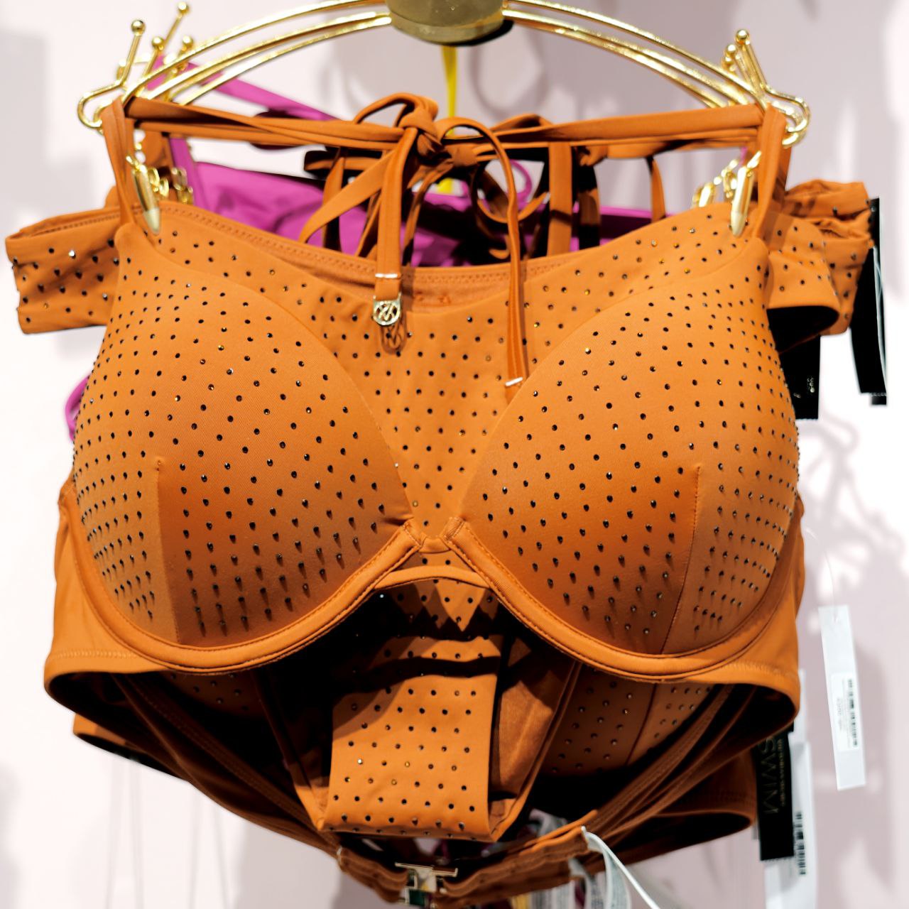 VICTORIA_SECRET_IN_FFONTANSKY